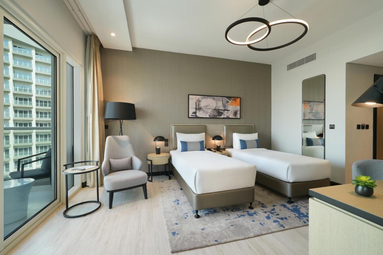 Damac Hills 2 Hotel, An Edge By Rotana Hotel Dubaj Zewnętrze zdjęcie